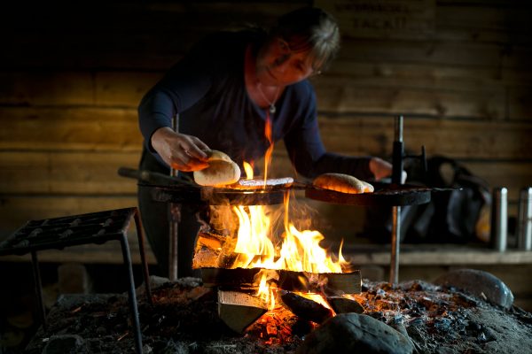 Wood fire cooking